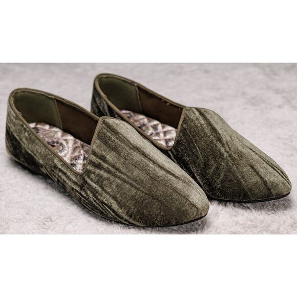 Birdies Heron Olive Green Velvet Loafers Flats Womens Size 8.5 NWOB - Picture 1 of 15